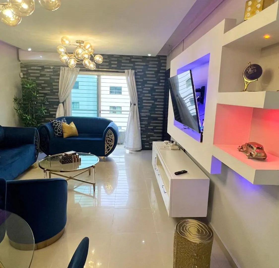 산티아고 데 로스 카바예로스 Luxury 5 Beds Penthouse - Private Jacuzzi & Karaoke Bar 아파트  산티아고 데 로스 카바예로스